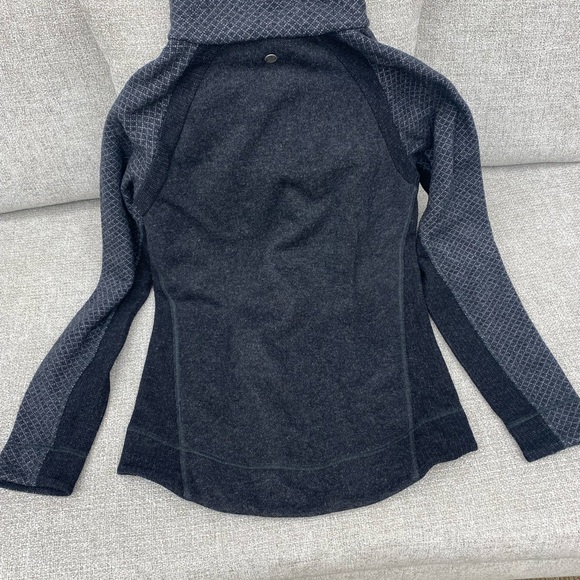 Women’s Prana Sweater - Picture 4 of 4